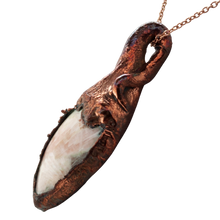 Load image into Gallery viewer, Scolecite Tendril Pendant
